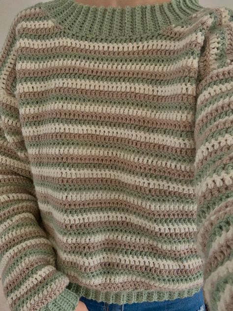 Crochet Jumper Aesthetic, How To Crochet A Collar On A Sweater, Crochet Sweater Stripes, Corchet Clothes, Crochet Sweater Aesthetic, Two Color Sweater, Brown Crochet Sweater, Crochet Striped Sweater, Crochet Sweater Ideas