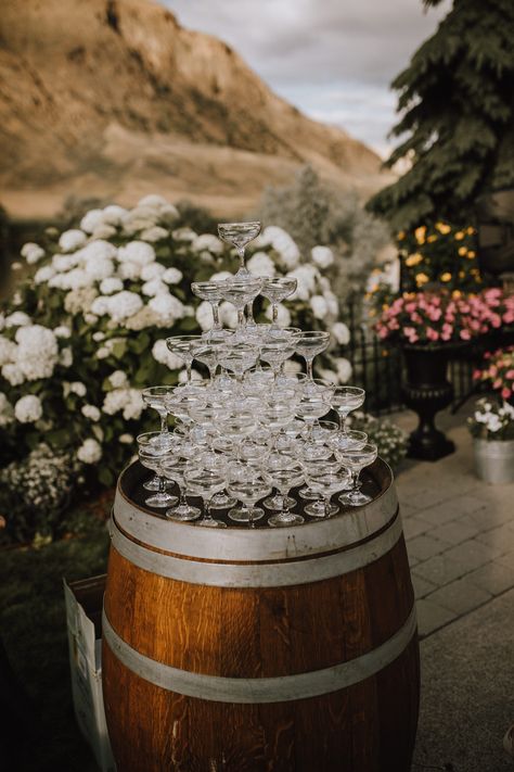 Champagne Tower On Wine Barrel, Layered Table, Speakeasy Wedding, Wine Tower, Wedding Champagne, Champagne Tower, Wedding 2024, Wedding Rustic, Champagne Wedding