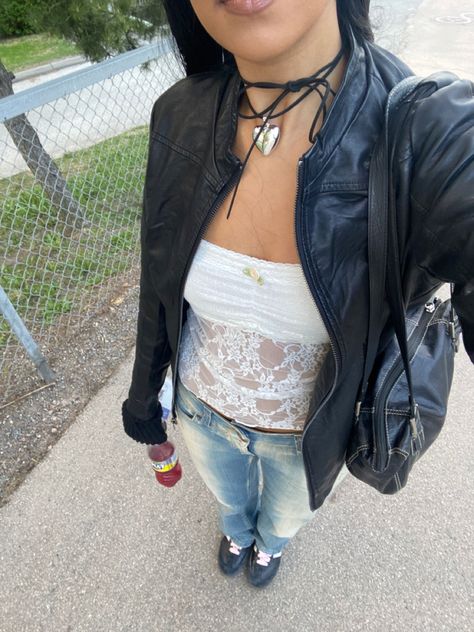 Model Off Duty Style 90s Fall, Faye Webster Concert Outfit, Mitski Concert Outfit, Model Off Duty Style 90s, French Coquette, Outfit Of The Day Summer, 2022 Summer Fashion, Outfit Primavera, Fall Fits