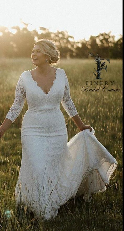 This Bridal Gowns & Separates item by FINERBRIDALWEAR has 1174 favorites from Etsy shoppers. Ships from United States. Listed on 31 Dec, 2022 Lace Plus Size Wedding Dress, Plus Size Wedding Dresses With Sleeves, Curvy Wedding Dress, Curvy Wedding, Plus Wedding Dresses, Tule Rok, Plus Size Wedding Dress, Plus Size Wedding Gowns, Curvy Bride