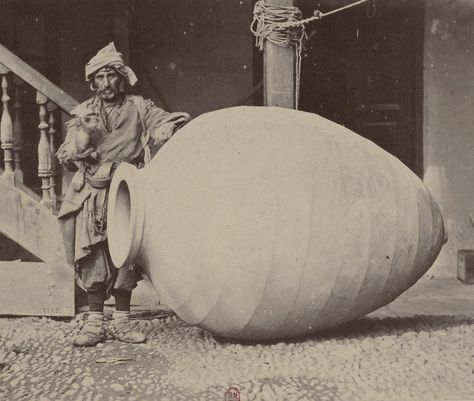 A man stands next to a giant qvevri pot in Kakheti, Georgia, in this photo from the late 1800s. The beeswax-lined vessels have been used to make wine for thousands of years. Bizarre Photos, Orange Wine, Summer Wines, Strange Photos, Natural Wine, Pottery Making, Wine Making, Ceramic Artists, Clay Pots