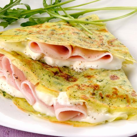 Crespelle Recipe, Rocket Recipes, Ham And Cheese Crepes, Crepes And Waffles, Savory Crepes, Crepe Recipes, Beignets, Prosciutto, Finger Food