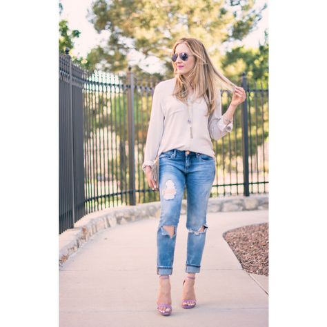 Wedge Outfit, Purple Heels, Torn Jeans, Portofino Shirt, Outfit Mujer, Destroyed Denim, Lace Blue Dress, Destroyed Jeans, Heel Sandals