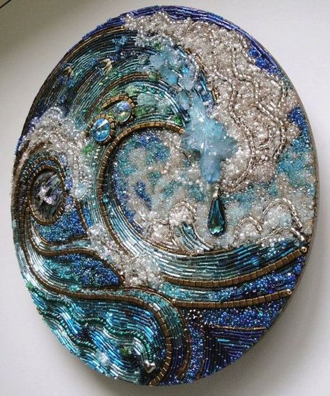 Ocean waves Mosaic Wall Hanging, Mosaic Madness, Mosaic Stained, Mosaic Projects, Mosaic Designs, Stained Glass Mosaic, Embroidery Inspiration, Mosaic Wall, 그림 그리기