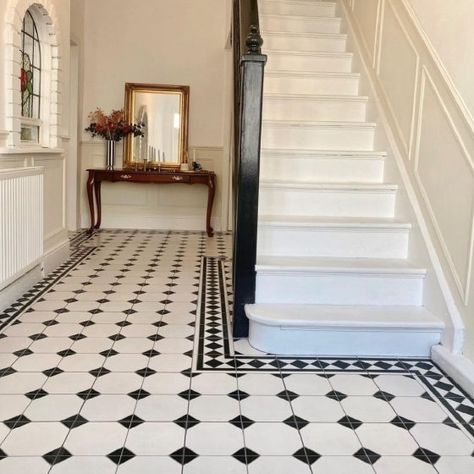 Black And White Victorian Tiles Hallway, 1930s Floor Tiles Hallway, Monochrome Floor Tiles, Kitchen Floor Tiles Black And White, Black And White Chequered Floor Bathroom, Tiled Hallway Floor Victorian, Black And White Victorian Tiles, Kitchen Checked Floor, Black And White Tiles Entryway