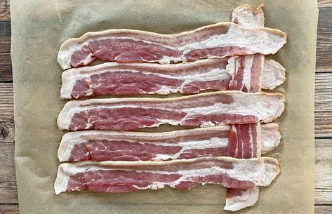 Making Bacon, Bacon Weave, Easy Vegetable Side Dishes, Meat Delivery, How To Make Bacon, Pork Bacon, Portable Snacks, Best Bacon, Sprouts With Bacon