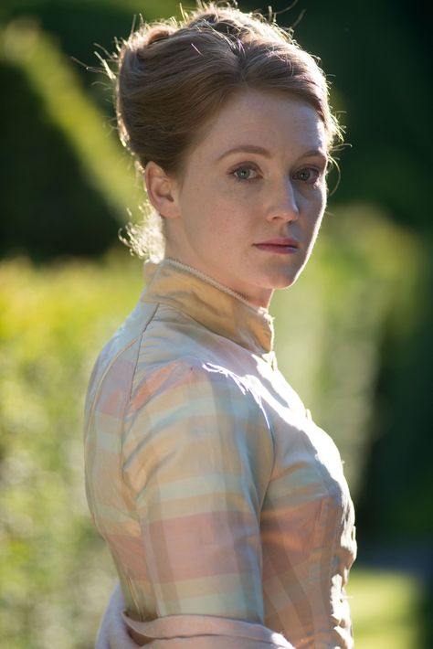 The Paradise (TV) Olivia Hallinan, The Paradise Bbc, Period Drama Movies, Childhood Memories Art, 2 October, Historical Women, Image Bank, Bbc One, The Paradise