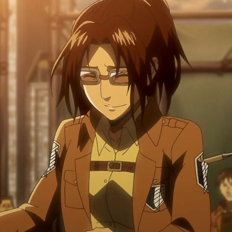 Hanji Attack On Titan, Hanji Zoe, Hange Zoe, Love Of My Live, Monster Prom, Snk Cosplay, Pokemon Comics, Picture Icon, Attack On Titan Art