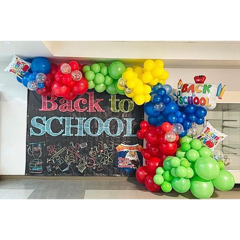 #backtoschoolballoons hashtag on Instagram • Photos and Videos School Balloons Decoration, Back To School Ballon Decor, Back To School Balloon Decorations, School Orientation Decoration Ideas, Teacher Balloon Arch, Preschool Graduation Balloon Arch, Back To School Balloon Decor, School Balloon Garland, Back To School Balloon Garland