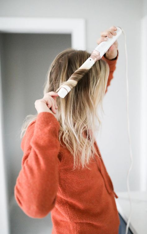 Is the T3 Curling Iron Worth It? - Paisley + Sparrow Tips For Fine Hair, T3 Curling Iron, Styling Your Hair, Different Types Of Curls, Different Curls, Second Day Hairstyles, Short Hair Lengths, Is It Worth It, Curling Wand