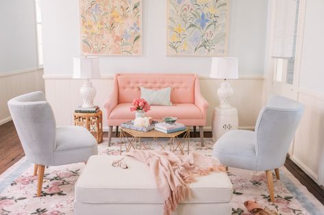 Gal Meets Glam x Lulu & Georgia Garden Party Rug - Julia Berolzheimer Pink Loveseat, Living Room Glam, Feminine Living Room, Pastel Living Room, Pastel Home Decor, Web Banner Design, Home Decor Online, Apartment Kitchen, Formal Living Rooms