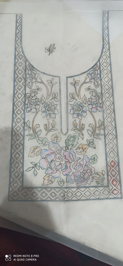 Neck Khaka Designs, Redwork Embroidery Designs, Embroidery Stitches Beginner, Birds Embroidery Designs, Kurti Embroidery Design, Hand Painted Fabric, Embroidery Template, Hand Embroidery Patterns Flowers, Embroidery Design Download