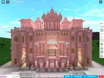 Bloxburg Pink Castle, Bloxburg Castle Layout, Patrika Gate Jaipur, Bloxburg Castle, Cottage House Exterior, Castle House Design, Roblox House, Blocksburg Room Ideas￼, Bloxburg Houses