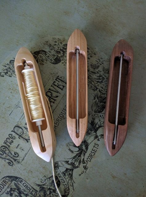 She's just a girl who creates...: More Handmade Weaving Boat Shuttles Wooden Boat Kits, Weaving Shuttle, Wooden Jewelery, Paracord Braids, Hemp Yarn, Make A Boat, Dremel Projects, Weaving Tools, Diy Boat