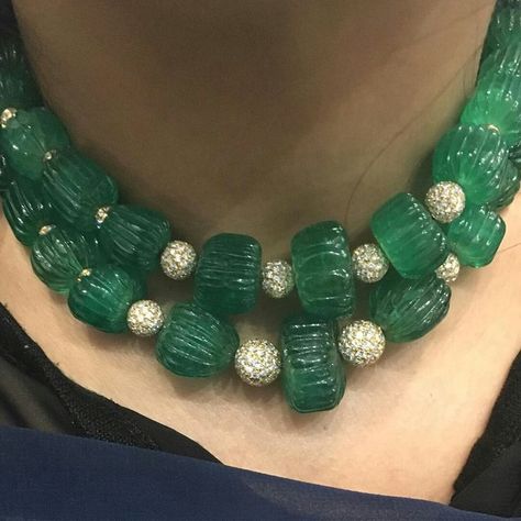 /sankalthani/. /davidwebbjewels/ Egyptian Inspired Jewelry, Antique Charms, Harry Winston Jewelry, Collar Verde, Green Stone Necklace, Cat Hug, Fancy Jewelry Necklace, Beads Designs, Beads Mala