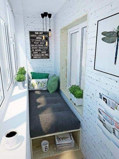 Apartment Patio Gardens, Balcon Mic, Narrow Balcony, Balcony Design Ideas, Tiny Balcony, Small Balcony Garden, Small Balcony Design, Patio Garden Design, Apartment Patio