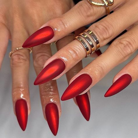 Almond Nails Red, Red Matte Nails, Red Chrome Nails, Pink Stiletto Nails, Red Stiletto Nails, Wine Nails, Red Chrome, Chrome Nails Designs, Pointy Nails