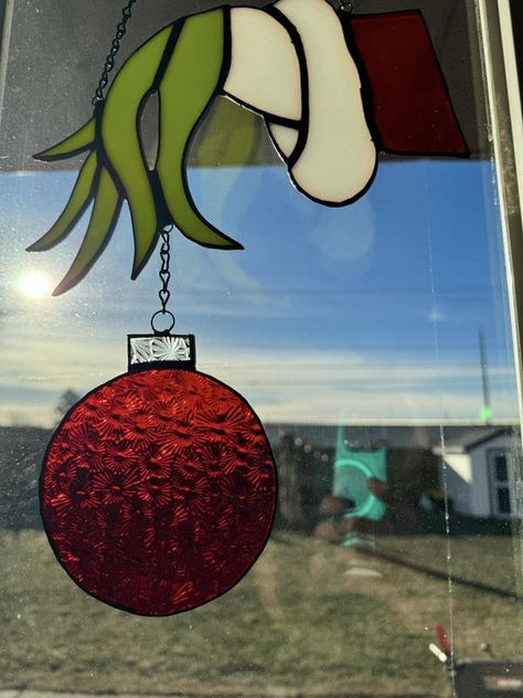 Stained Glass Grinch, The Grinch Hand, Grinch Hand, Grinch Hands, Sunrise Photos, Stained Glass Pattern, Stained Glass Birds, Red Stain, Stained Glass Crafts