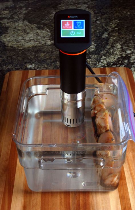 Sous Vide Chicken Wings, Oven Chicken Wings, Undercooked Chicken, Easy Chicken Wing Recipes, Cooking Red Lentils, Easy Chicken Wings, Cooking Fresh Green Beans, Sous Vide Chicken, Wings Recipes