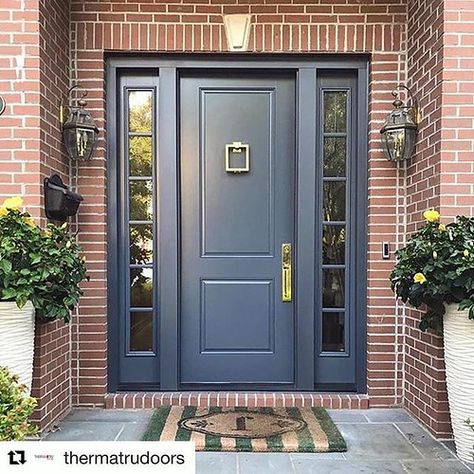 Brick House Front Door Colors, Entry Door Colors, Brick House Colors, Exterior Door Colors, Front Door Inspiration, Traditional Front Doors, Best Front Doors, Beautiful Front Doors, Front Door Paint Colors