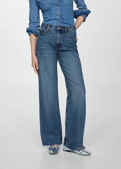 High-waist wideleg jeans - Women | Mango United Kingdom Mode Jeans, Bow Shirts, Denim Style, Mid Rise Jeans, Tweed Jacket, Wool Coat, Denim Fashion, High Waist Jeans, Straight Jeans