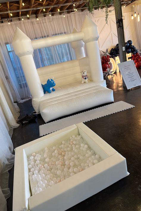 White Ball Pit, Ball Pit For Toddlers, White Bounce House, Amber Wedding, Winter Onederland Birthday Party, Ball Pit Balls, Onederland Birthday Party, Winter Onederland Birthday, Toddler Parties