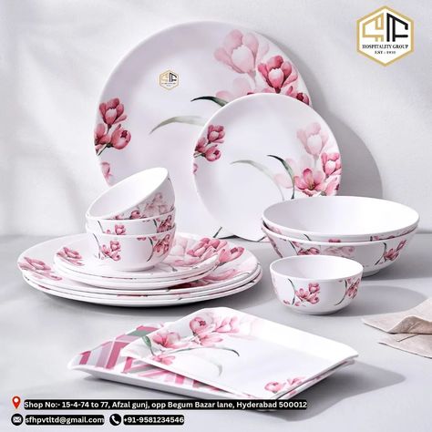 Upgrade your dinnerware with the Centre Spinel Set of 4 Melamine Printed Dinner Plates. These stylish and durable plates are perfect for everyday use or special occasions, featuring a vibrant printed design that adds a pop of color to your table setting. Product Features: - Made from high-quality melamine material that is lightweight and shatterproof. - Each plate measures 27.5cm in diameter, making it ideal for serving a variety of dishes. - The printed design adds a touch of elegance to y... Dinner Set, Dinner Sets, Printed Design, Table Setting, Dinner Plates, Product Features, Dinnerware, Table Settings, Color Pop