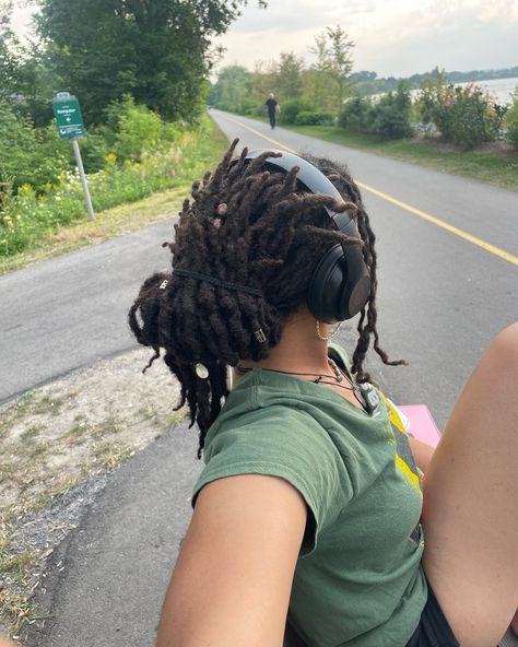 Braid out and a messy bun? Elite combo 🤌🏽 Thinking of doing a little dump of my weekend in Ottawa cause I had such an amazing time! . . . . . #locs #locstyles #locjourney #locqueen #locstylesforwomen #loccommunity #blackgirlmagic #naturalhairproducts #hairstylesforblackgirls #dreadlocks #dreadhead #dreadstyles #rasta #rastafari #nattydread #caribbeangirl #islandgirl #blackhaircare #hairstylesforblackwomen #thicklocs #locinspiration #locsmontreal #explorepage #locs4dayyz Loc Messy Bun Styles, Dreadlock Bun, Loc Hairstyles, A Messy Bun, Bun Styles, Braid Out, Hair Locks, Black Hair Care, Afro Hair