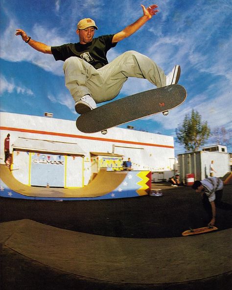 ordan Richter- Backside 180 Kickflip (Transworld Skateboarding 1996), Phot Man Skateboarding, Fig Drawing, Transworld Skateboarding, Skateboard Photos, Skateboard Pictures, Boston City, Vintage Skate, Collage Book, Ancient Myths