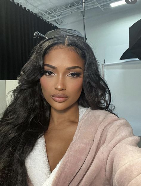 Marilyn Melo, Retro Makeup, Beauty Inspo, Beauty Goals, Baddie Hairstyles, Hair Game, Stylish Hair, Girls Makeup, Creative Makeup