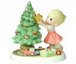 Precious Moments Christmas Figurine "You Brighten My Christmas" Christmas Carols Lyrics, Precious Moments Christmas, Disney Precious Moments, Precious Moments Quotes, Precious Moments Dolls, Disney Animator Doll, Disney Figurines, Precious Moments Figurines, Angel Figurines