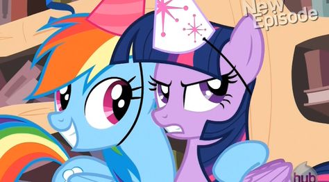 :D Mlp Twilight Sparkle, Mlp Twilight, Mane 6, Rainbow Sparkle, Pfp Profile, Gravity Falls Comics, My Little Pony Wallpaper, Equestrian Girls, Friendship Is Magic