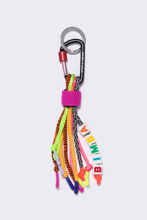 Diy Bag Charm, Simpul Makrame, Pola Macrame, Look Boho Chic, Diy Bag, Paracord, Bag Straps, Key Rings, Fashion Bags