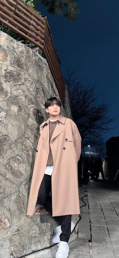 jongho ateez wallpaper lockscreen Jongho Ateez, Choi Jong-ho, Kim Hongjoong, Extended Play, One Team, Kpop Wallpaper, Record Label, Instagram Update, Boyfriend Material