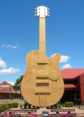 Tamworth Nsw, Art Deco Statue, Australia Country, History Events, Country Music Festival, Tamworth, Small Places, Roadside Attractions, Country Artists