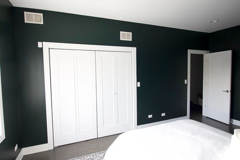 Our Favorite Dark Green Paint Color | The DIY Playbook Dark Green Walls White Trim, Essex Green Bedroom, Green Painted Rooms, Entryway Paint Colors, Dark Green Paint, Essex Green, Dark Green Living Room, Dark Green Bathrooms, Green Bedroom Ideas