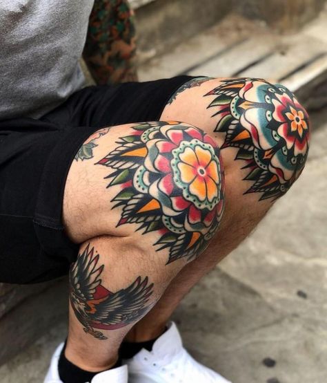 100 Best Traditional Tattoos Of All Time - TheTatt Weird American Traditional Tattoo, Traditional Tattoo Knee, Traditional Mandala Tattoo, Tattoo Bunt, Man With Tattoos, Traditional Tattoo Inspiration, Neotraditional Tattoo, Model Tattoo, Traditional Style Tattoo