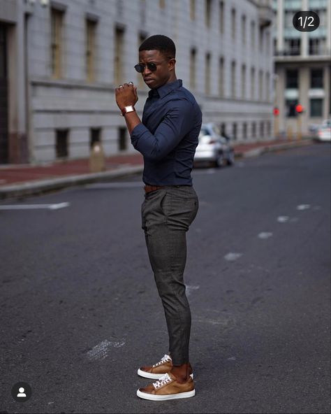 Black Mens Fashion Suits, Black Men Casual Style, Suits And Sneakers, Smart Casual Menswear, Mens Business Casual Outfits, Black Men Fashion Casual, Classy Outfits Men, Black Men Fashion Swag, Mens Casual Outfits Summer