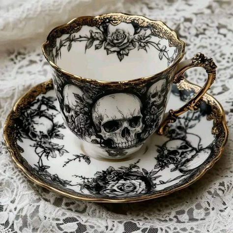 Gothic Ceramic Art, Goth Dishes, Gothic Food Ideas, Gothic Mugs, Gothic Tea Cup, Household Aesthetic, Goth Tea Party, Gothic Tea Party, Gothic Homes