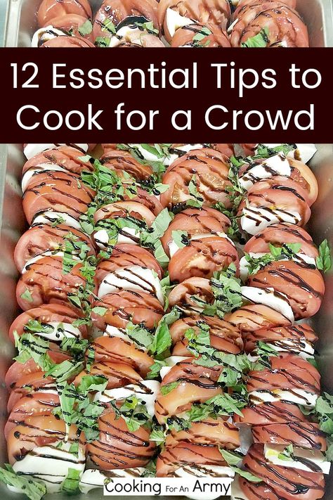 Large Party Food, Meat For A Crowd, Cook For A Crowd, Bbq Party Food, Salads For A Crowd, Large Group Meals, Large Family Meals, Easy Bbq, Meatless Main Dishes