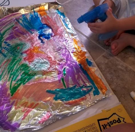 Tin Foil Crafts, Process Art Preschool, Aluminum Foil Crafts, Tin Foil Art, Marker Crafts, Aluminum Foil Art, Simple Wall Art, Preschool Arts And Crafts, Preschool Art Activities