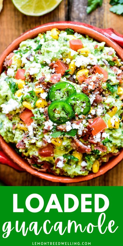 Basic Guacamole Recipe, Loaded Guacamole, Chunky Guacamole Recipe, Easy Guacamole Recipe, Homemade Guacamole Recipe, Guacamole Recipe Easy, Chunky Guacamole, Mexican Appetizers, Best Guacamole Recipe