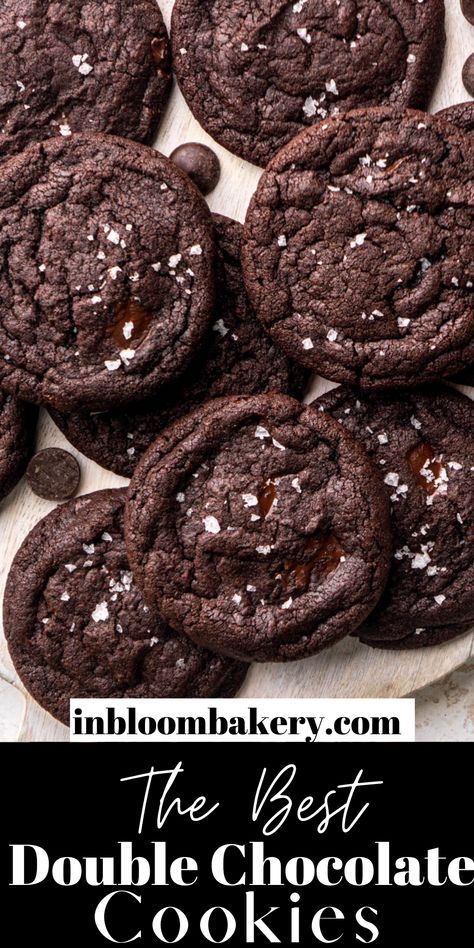 These double chocolate cookies are full dark chocolate flavor, with chewy centers and melty chocolate chips in each bite. These are THE chocolate cookies to make! In Bloom Bakery, Healthy Chocolate Cookies, Bloom Bakery, Double Chocolate Cookies Recipe, Cookies To Make, Best Chocolate Desserts, Dark Chocolate Cookies, Double Chocolate Cookies, Recipes Delicious