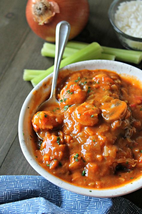 Shrimp Fricassee! This rich, saucy shrimp dish has a satisfying, stick-to-your-ribs quality that makes it a perfect dish when you're craving a hearty meal. Shrimp Fricassee, Study Meals, Lobster Recipe, Cuban Dishes, New Orleans Style, Cajun Cooking, Cajun Chicken Pasta, Kitchen Prep, Lobster Recipes