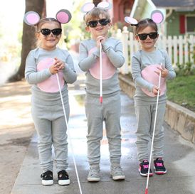 three-blind-mice 3 Blind Mice Costume, Blind Mice Costume, Three Blind Mice Costume, Mice Costume, 3 Blind Mice, Kid Costume, Twin Halloween, Three Blind Mice, Twin Halloween Costumes