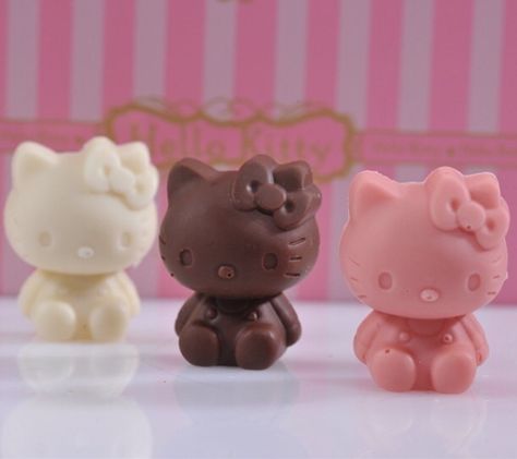 Hello Kitty Dollhouse, Aesthetic Trinkets, Kawaii Treats, Cutie Honey, Choco Biscuit, Kawaii Products, Neapolitan Ice Cream, Sanrio Stuff, Kitty Items