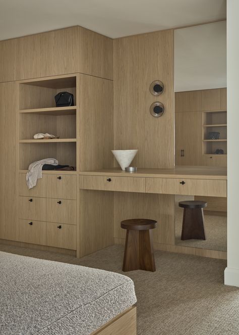 Connected Warmth – Kent House by Studio CoBe Project Feature Desk Dresser Combo, Wardrobe Dresser, Built In Dresser, Built In Bed, Vogue Living, The Local Project, Bedroom Vanity, Vogue Australia, Bedroom Hotel