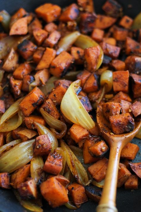 Potato Home Fries, Sweet Potato Home Fries, Fast Metabolism Recipes, Fmd Recipes, Fast Metabolism Diet Recipes, Metabolic Diet Recipes, Hangover Food, Home Fries, Metabolic Diet