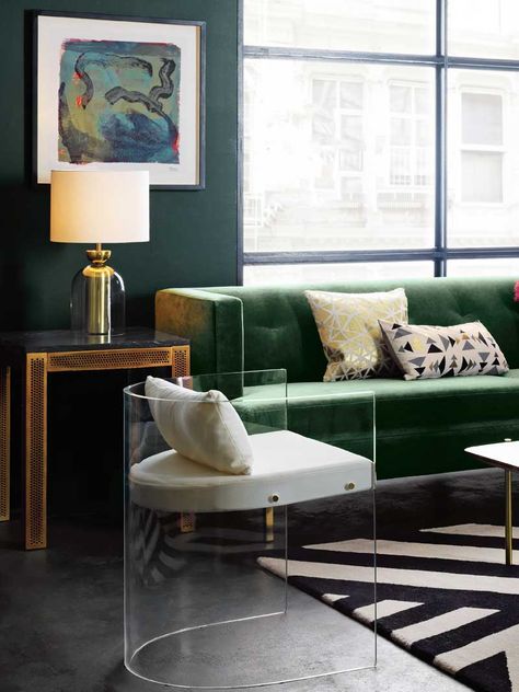 Green Black Living Room, Cb2 Living Room, Emerald Green Sofa, Black And White Carpet, Carpet Green, Black And White Living Room, Black Living Room, Green Velvet Sofa, Royal Green