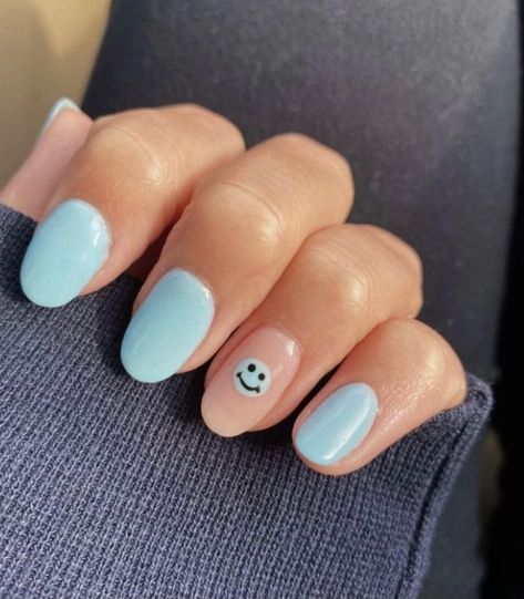 Chasing the aesthetic – POSITIVE PUBLICITY, a Philadelphia Lifestyle Blog Minimal Nails, Simple Acrylic Nails, Makijaż Smokey Eye, Cute Gel Nails, Acrylic Nails Coffin Short, Short Acrylic Nails Designs, Dream Nails, Fire Nails, Funky Nails